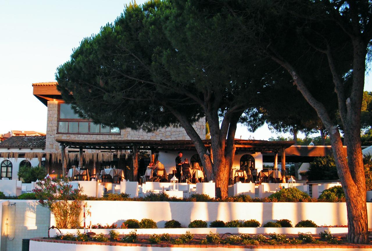 Hotel Porto Piccolo 바야사드리니아 외부 사진