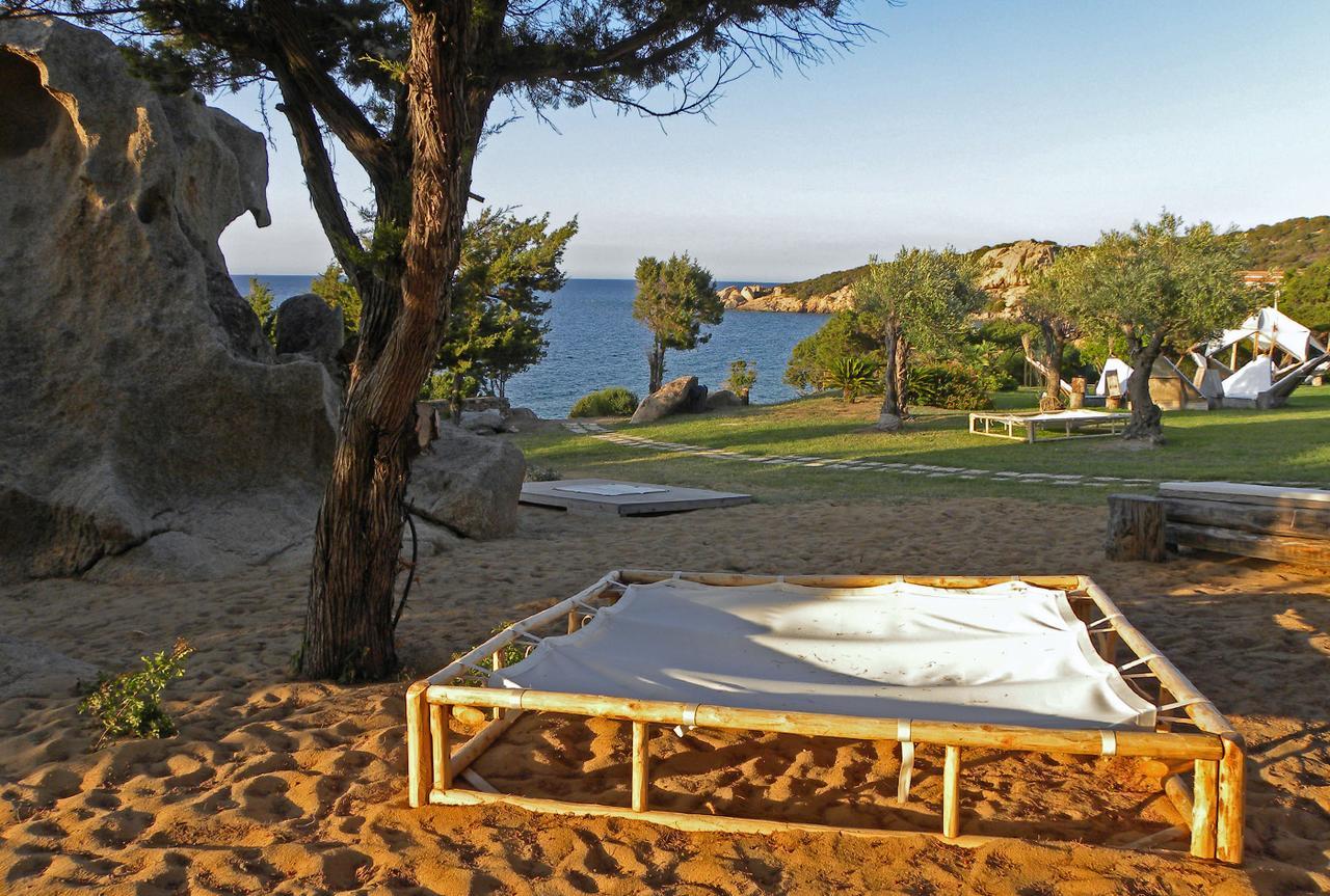 Hotel Porto Piccolo 바야사드리니아 외부 사진